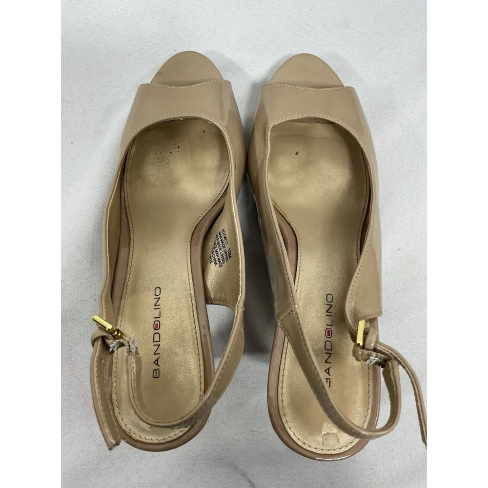 Womans Excellent Condition Bandolino Melt Slingback Platform Pumps 10 M Nude